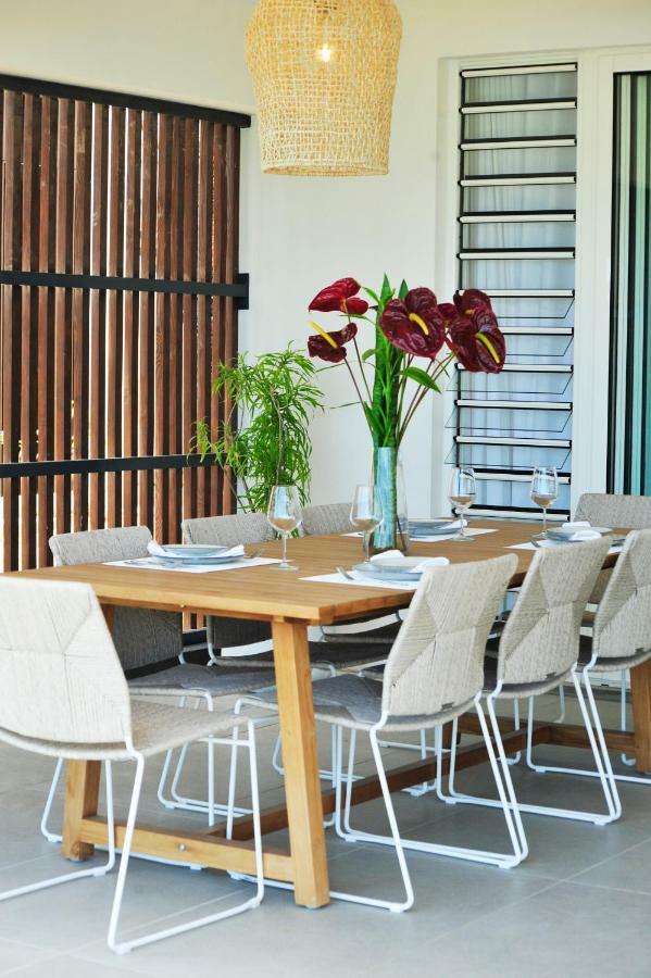 Obiches Luxury Beachfront Apartment Trou-Aux-Biches Kültér fotó
