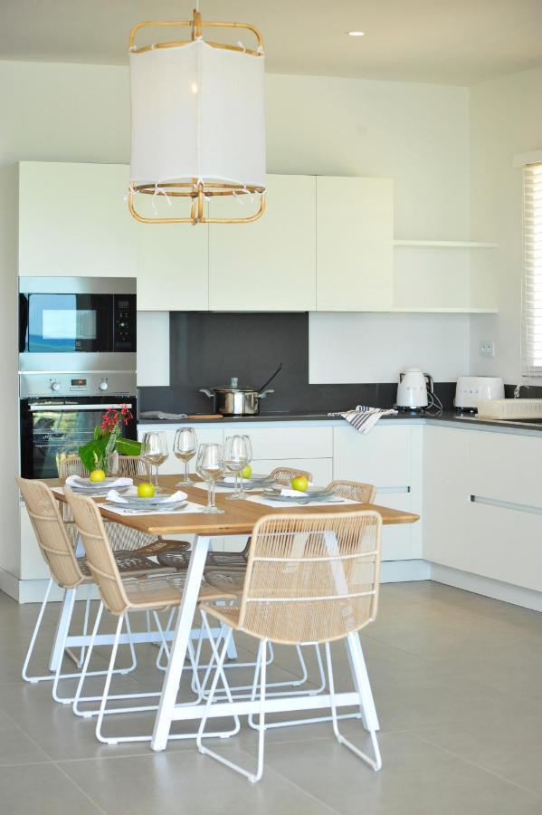 Obiches Luxury Beachfront Apartment Trou-Aux-Biches Kültér fotó